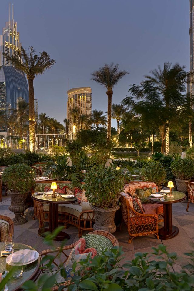 Asian restaurant downtown Dubai Chinese opulent fine dining