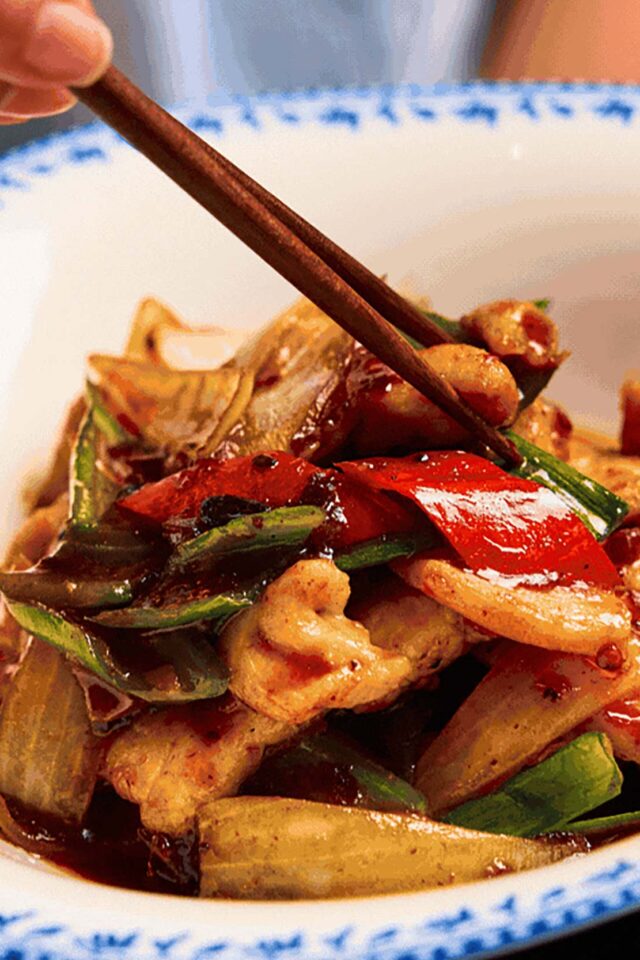 Experience our first Ramadan celebration with a thoughtfully crafted Iftar menu that honours tradition through Chinese culinary artistry.