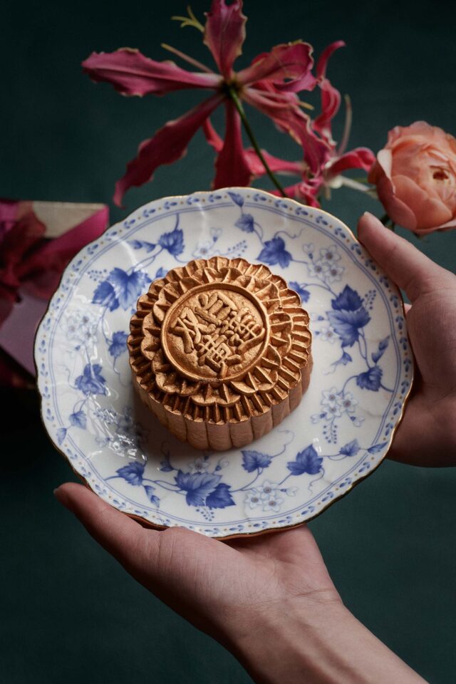 Asian Chinese Restaurant Downtown Dubai, join us as we welcome the Mid-Autumn festival this September with our limited-edition Mooncakes.